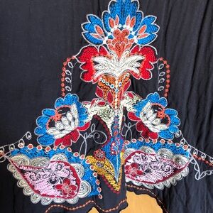 Embroidered Floral Black Tunic hi-lo Vest with Bright Multicolor Motif size SM